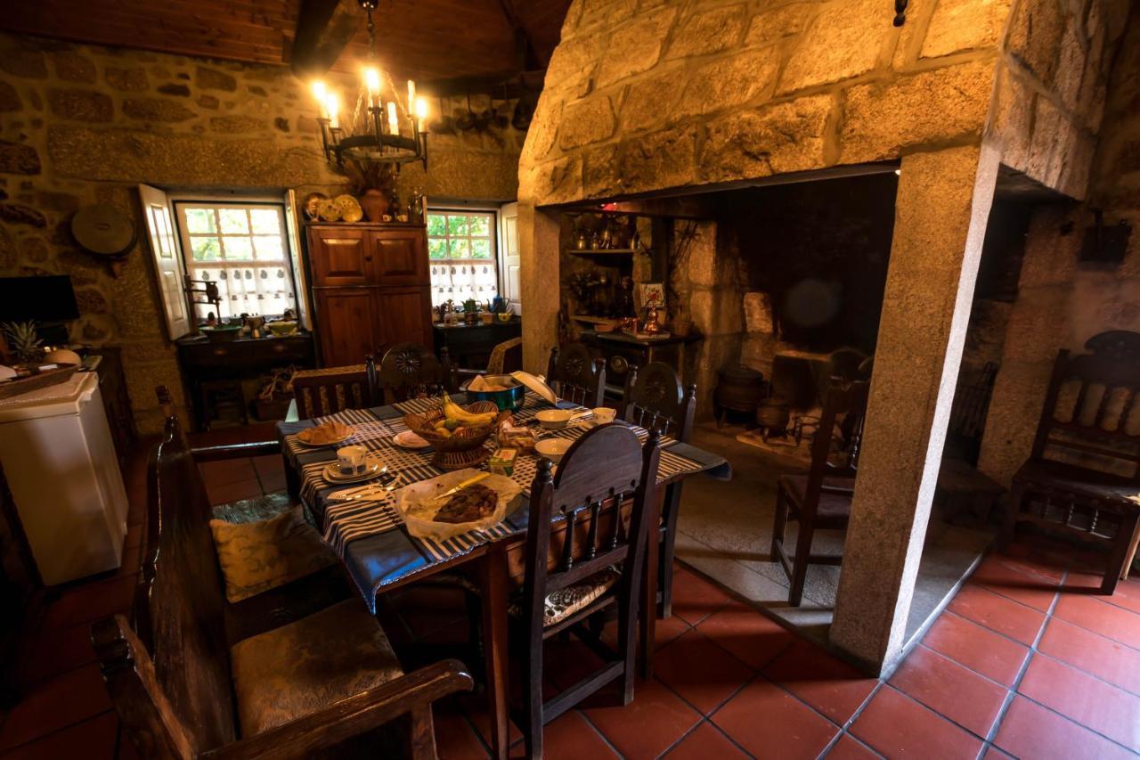 Solar Dos Carvalhos Bed & Breakfast Sernancelhe Exterior foto